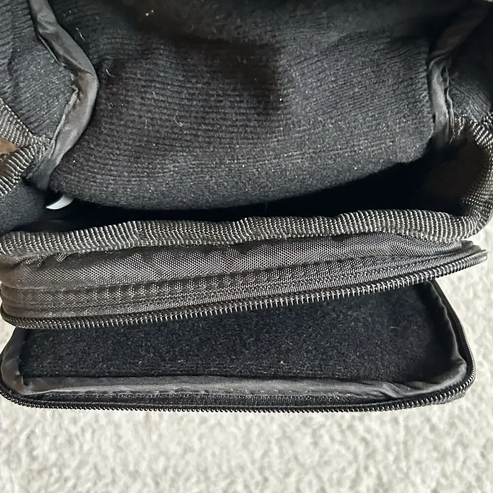 Case Logic Walkman CD Player Case Bag Vtg Retro Zippered Black Camera PDA Strap